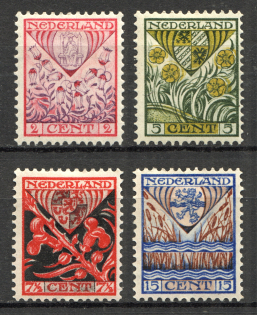 1927 Netherlands (CV $40, Full Set)