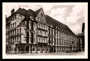 1933-1945 'Nuremberg, the city of the Nazi Party Congresses. German Yard', Propaganda Postcard, Third Reich Nazi Germany