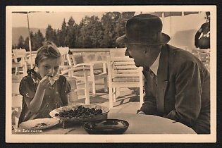 1933-1945 'The Contented One' Adolf Hitler Propaganda Postcard