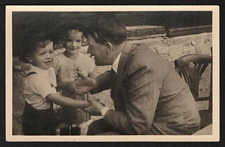1933-1945 'Adolf Hitler with Children' Adolf Hitler Propaganda Postcard
