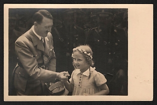 1933-1945 'Adolf Hitler with Child' Adolf Hitler Propaganda Postcard
