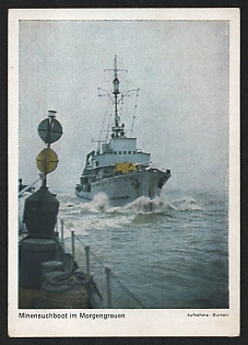 1933-1945 'Minesweeper at Dawn' Navy Ships Deutsche Marine Nazi Propaganda Postcard