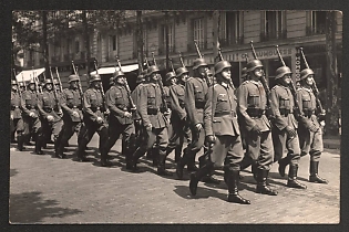 1933-1945 'March of the German Military' Army Infantry Nazi Propaganda Postcard