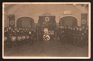 1933-1945 'German Military Parade' Nazi Propaganda Postcard