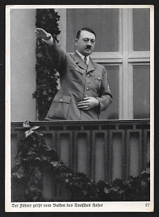 1933-1945 'The Fuhrer Greets From the Balcony of the German Court' Adolf Hitler Nazi Propaganda Postcard