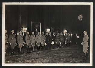 1933-1945 'Hitler and the Military' Adolf Hitler Nazi Propaganda Postcard