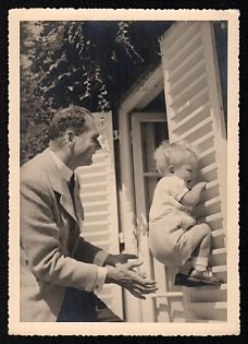 1933-1945 'Rudolf Hess and the Child' Rudolf Hess Nazi Propaganda Postcard