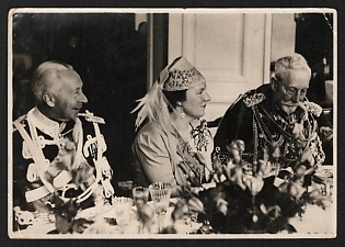 1938 'Princess Juliana, the Former Crown Prince and Former Emperor Wilhelm, at the Wedding Dinner with the Royal Family Grandfather Kyra and Prince Louis Ferdinand' Nazi Propaganda Postcard