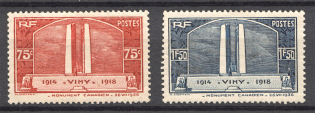 1936 France (CV $45, Full Set)