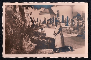 1938 'Adolf Hitler at His Parents' Grave in Leonding', Hitler, Third Reich Nazi Propaganda Postcard
