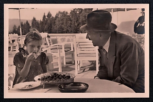 1943 'Adolf Hitler with a Child', Hitler and Children, Third Reich Nazi Propaganda Postcard
