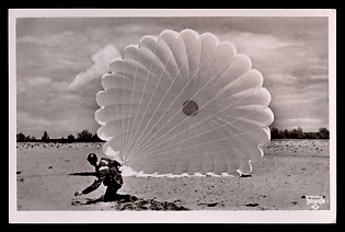 1933-1945 'Photo Series Our Luftwaffe Paratroopers Landing', Air Forces Wehrmacht Military Army, Third Reich Nazi Propaganda Postcard