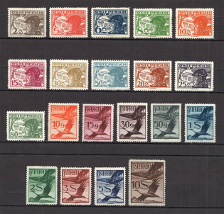 1925-30 Austria Airmail (CV $500, Full Set)
