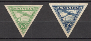 1921 Latvia Airmail (CV $30, Full Set, MLH/MNH)