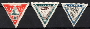 1933 Latvia, Airmail (Perforated, Full Set, CV $170)