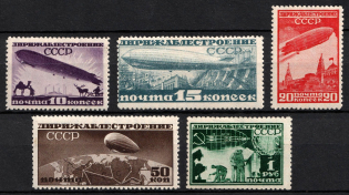 1931 Airship Constructing in USSR, Soviet Union, USSR (Perf. 12.25, Full Set)
